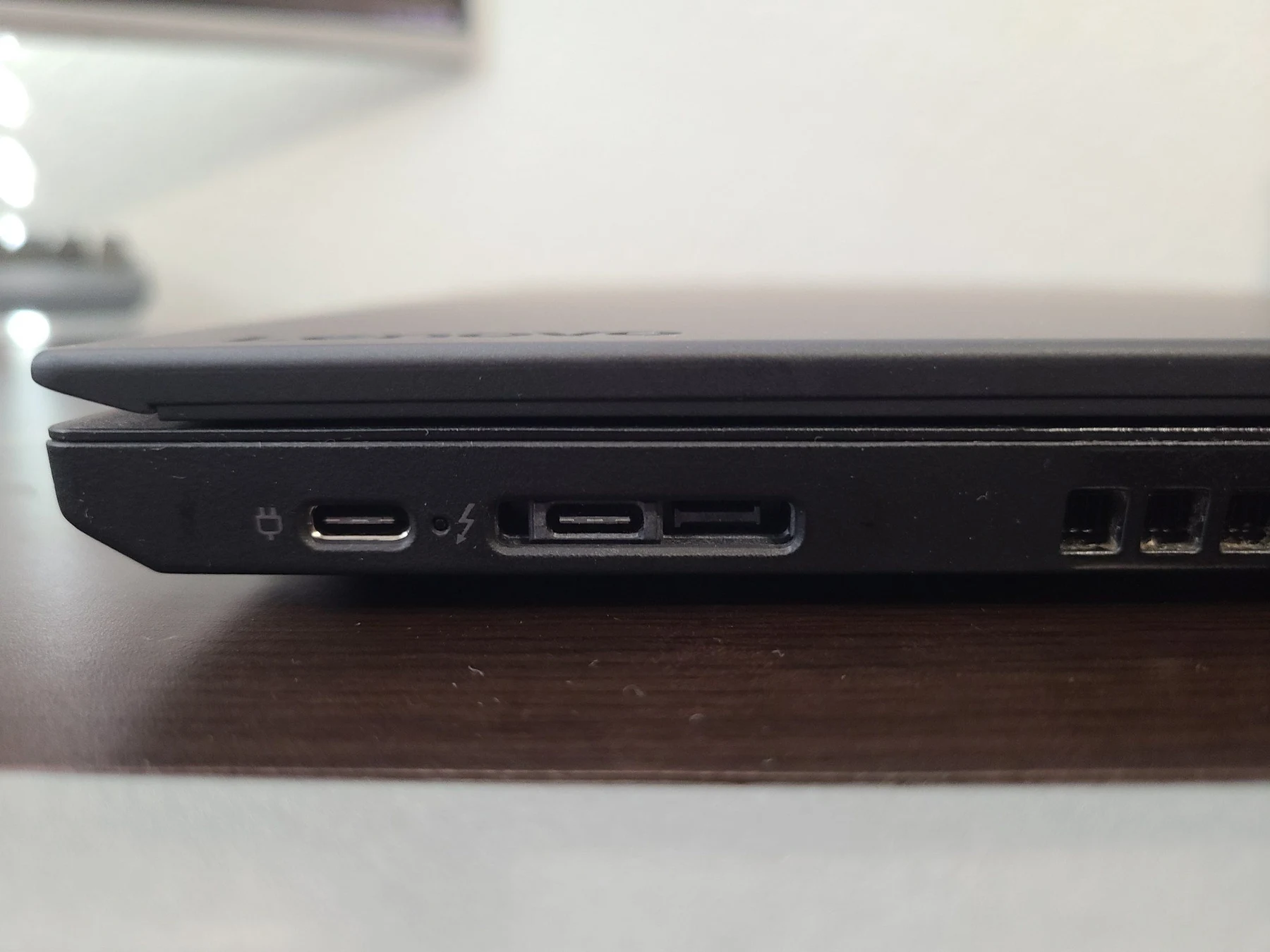 left_ports