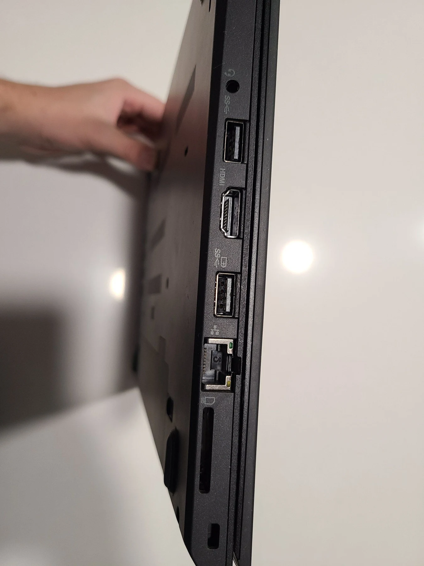 right_ports
